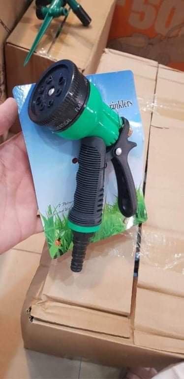 7 Pattern High Pressure Garden Hose Nozzle Spray Gun (Green)  Multi-Function Watering Tool